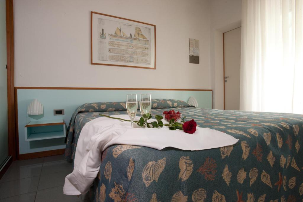 Hotel Gaby Римини Номер фото